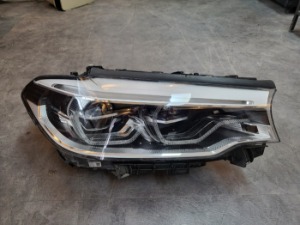 중고부품) BMW G30 5시리즈 전기형 어댑티브 LED헤드램프(16-19년 적용)